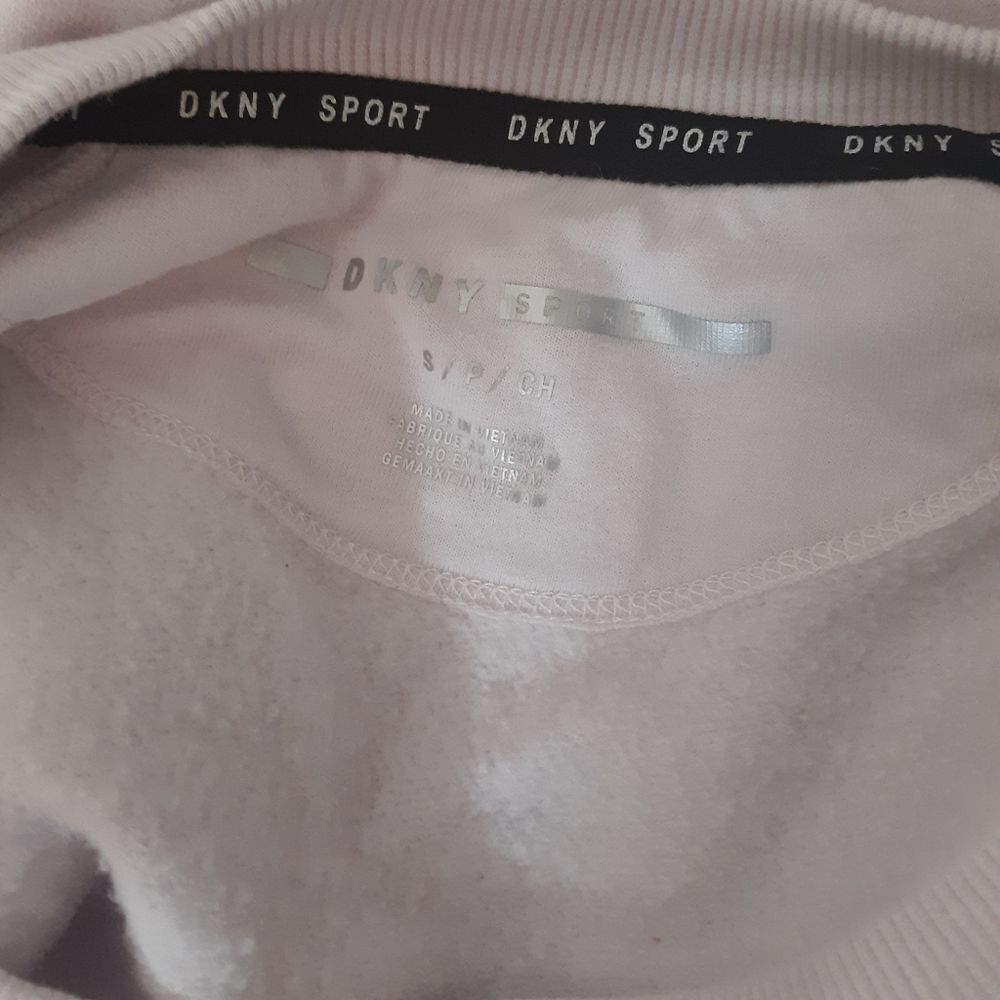 DKNY Sport sparkly sweatshirt - Picture 6 of 8